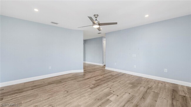 Building Photo - 54 Hilo Ct