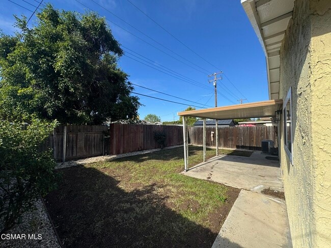 Building Photo - 1567 Sequoia Ave