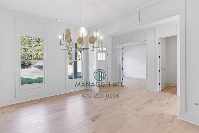 Building Photo - Beautiful 5 bedroom house in Suwanee. Lambert High School district!