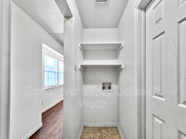 Building Photo - 642 NW 11th St