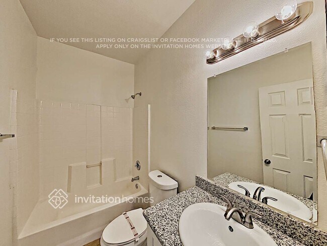 Building Photo - 30012 N Desert Willow Blvd