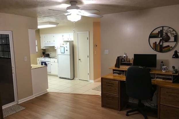 Building Photo - 4321 Snoopy Ln