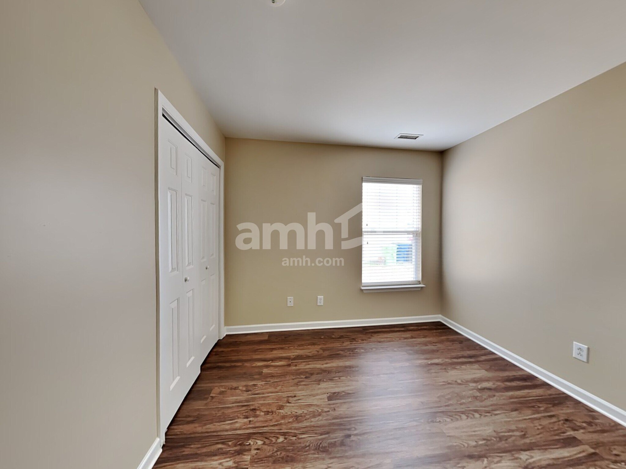 Building Photo - 3801 Satinleaf Dr