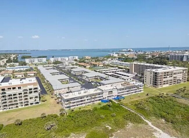 Building Photo - 3165 N Atlantic Ave