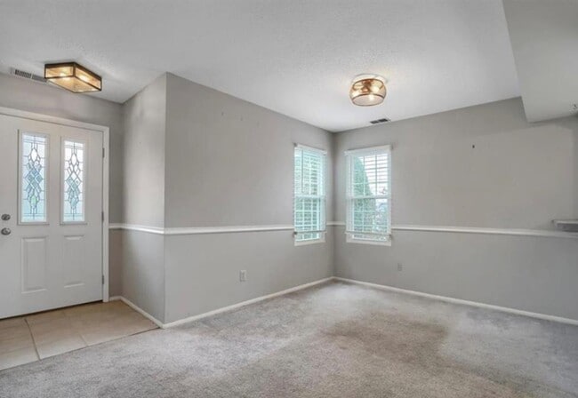 Building Photo - 3404 Whispering Hills Dr