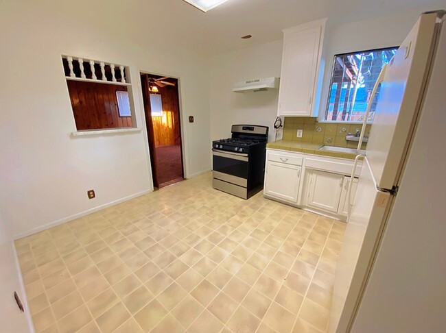 kitchen - 14032 Stagg St