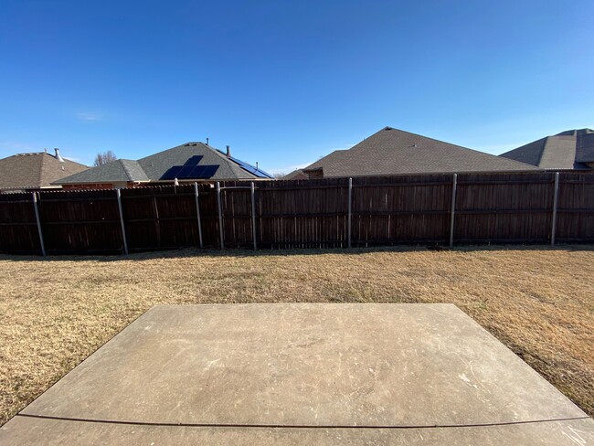 Building Photo - 812 Liberty Mesa Ct