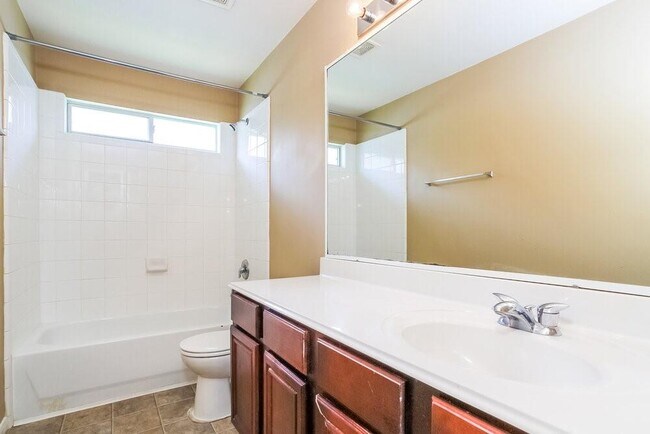 Building Photo - 16207 Imperial Forest Ln