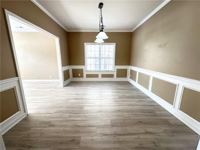 Building Photo - 4890 Weathervane Dr