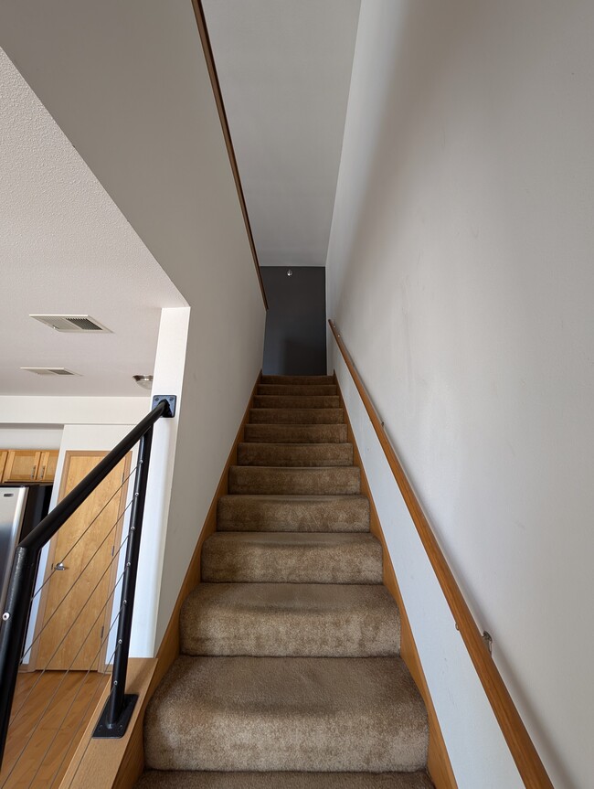 Stairway - 2121 S Kinnickinnic Ave