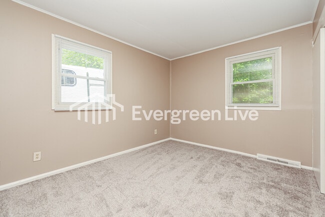 Building Photo - 432 Mt Joy St
