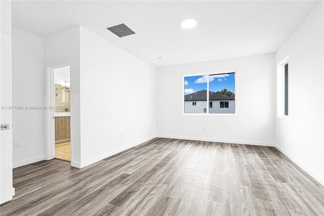 Building Photo - 22511 SW 125th Ave