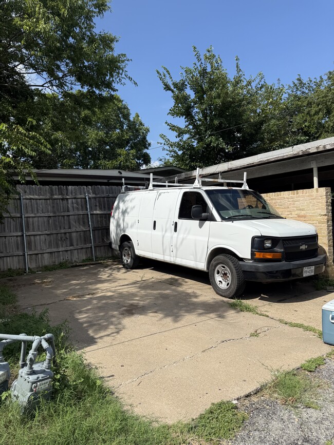 Building Photo - 13532 Red Fern Ln