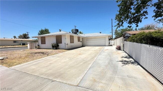 Building Photo - 2828 Merritt Ave