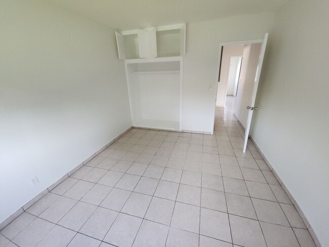 Building Photo - 3bd Home available for rent