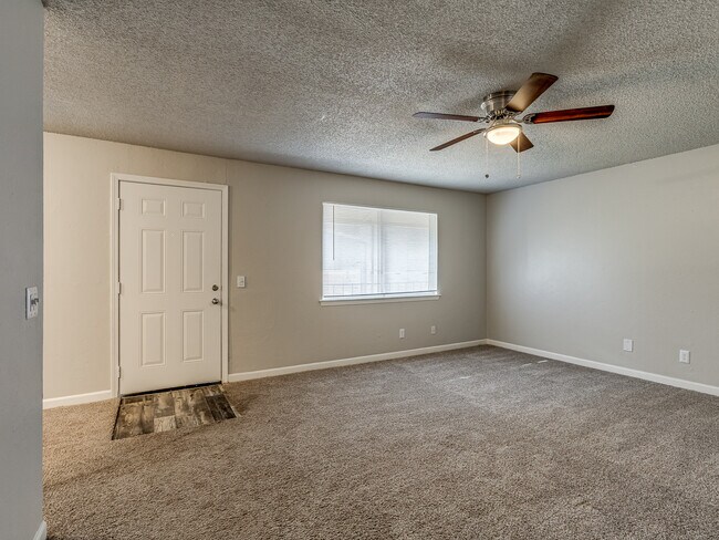 The Ridge - Living Room - The Ridge