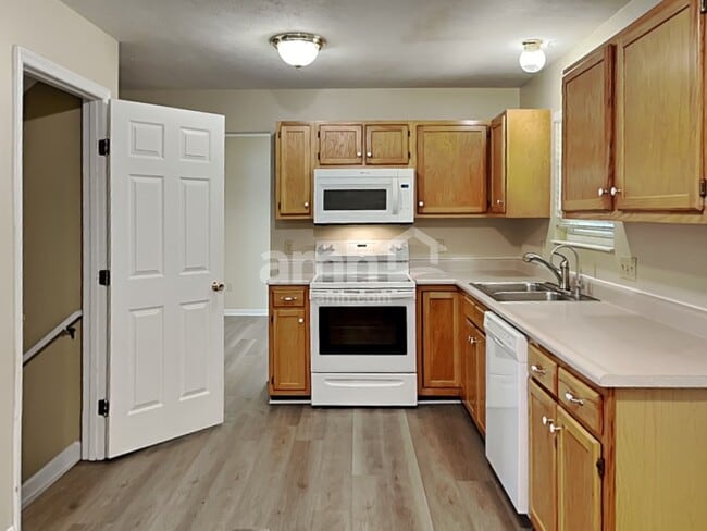 Building Photo - 4246 Muscovy Ln