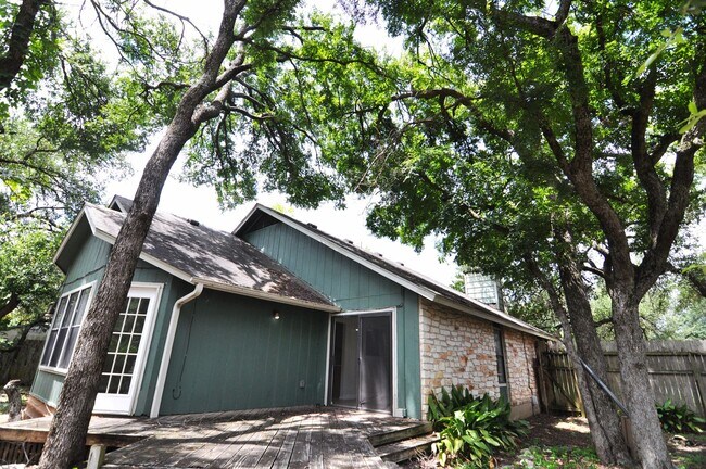 Building Photo - Amazing Austin home!