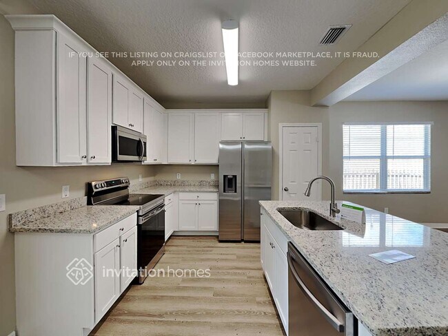 Building Photo - 985 Riviera Point Dr