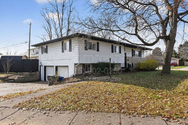 Building Photo - 4835 Almont Dr