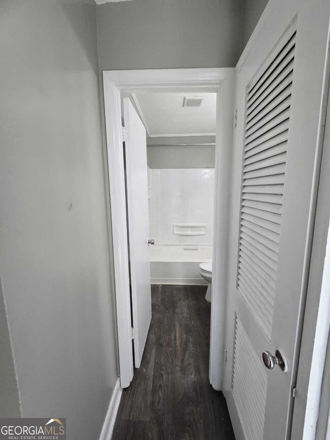 Building Photo - 468 Morrow Rd