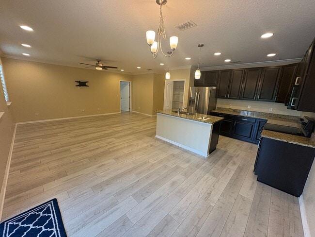 Building Photo - 2409 Martins Run