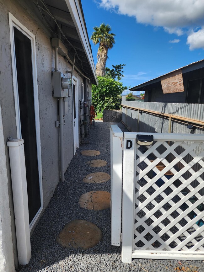 Building Photo - 339 Moi Pl