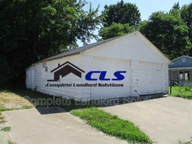 Building Photo - 2235 N 28th St