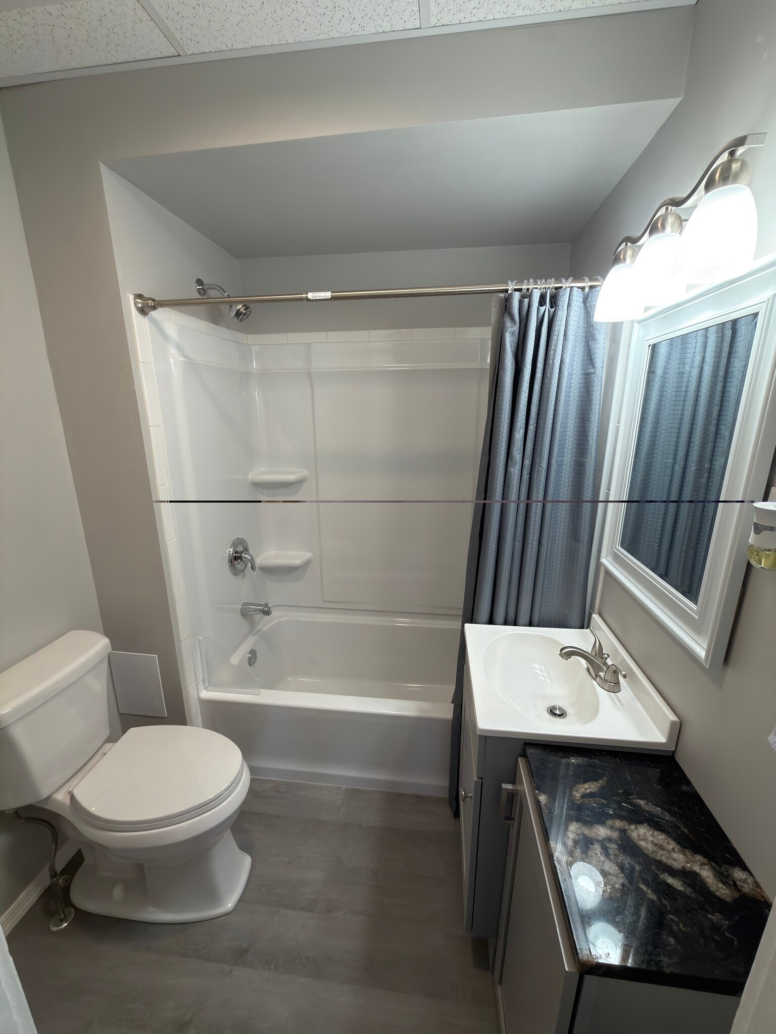 Bathroom - 119 E Raspberry St