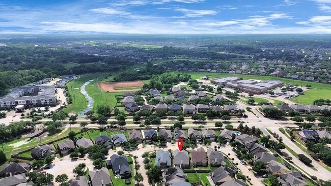 Building Photo - 6315 Bain Dr