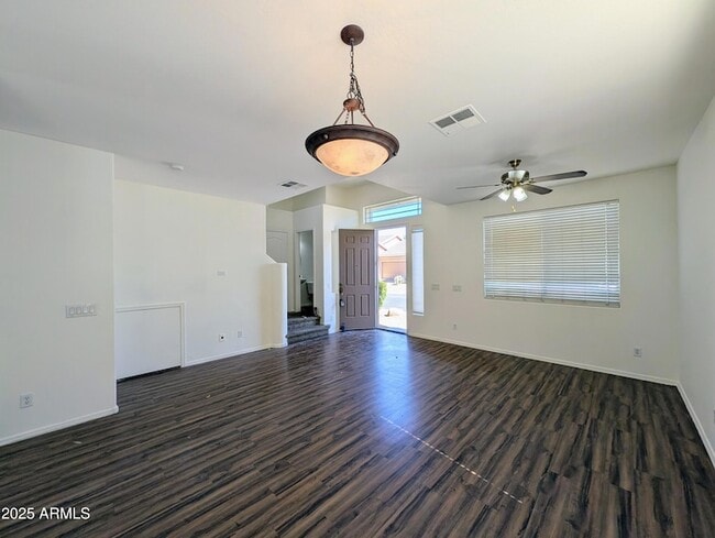 Building Photo - 3848 E Pollack St