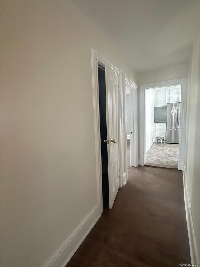 Building Photo - 87 Franklin Ave