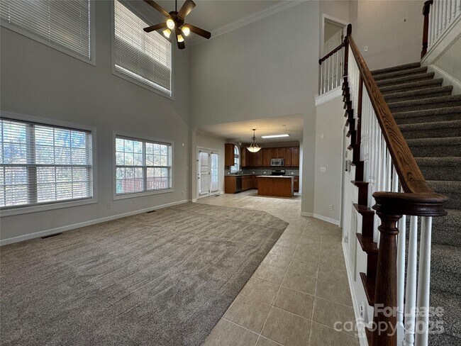 Building Photo - 15628 Sullivan Ridge Dr