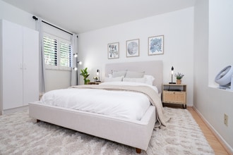 Building Photo - 14616 Vía El Camino