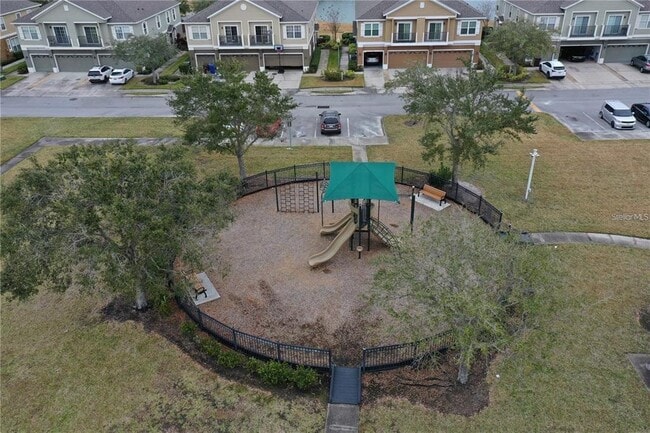 Building Photo - 2018 Estancia Cir