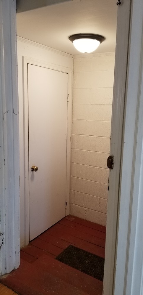 Outdoor Storage - 20 W Main St