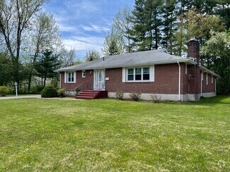 Building Photo - 25 Lindy Ln