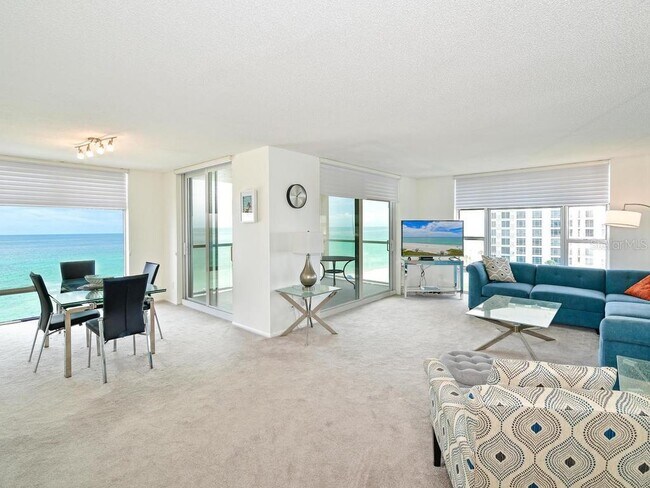 Building Photo - 2425 Gulf of Mexico Dr