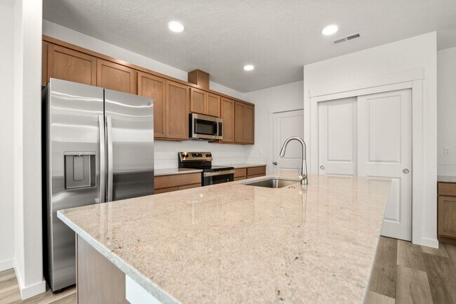 Building Photo - 21505 Oconnor Way