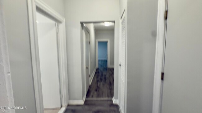 Building Photo - 56 Lindsley Pl