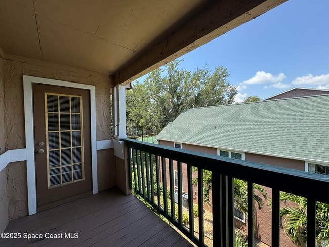 Building Photo - 7667 N Wickham Rd