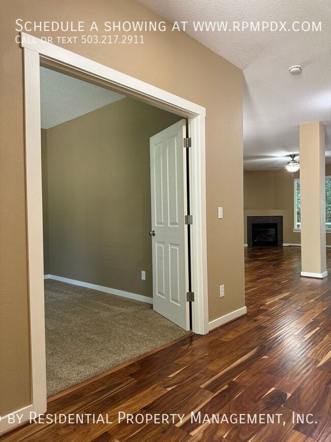 Building Photo - 12490 SW Winterview Dr