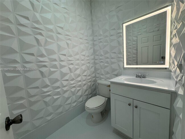 Building Photo - 10012 NW 7th St