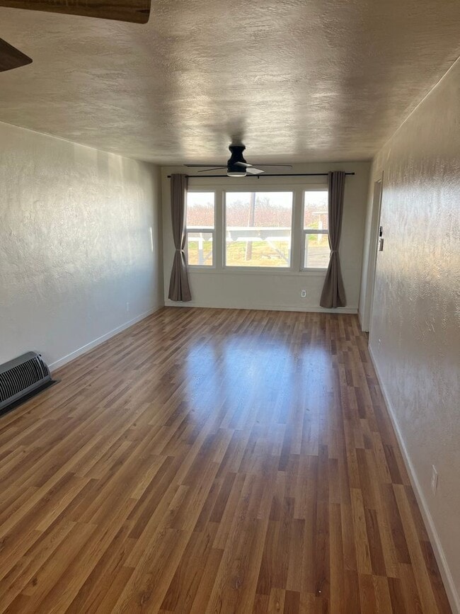 Building Photo - 3636 Beecher Rd