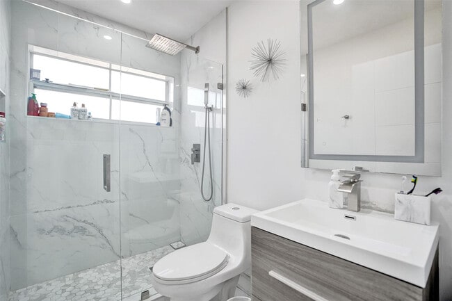 Building Photo - 1451 NW 47th Ave