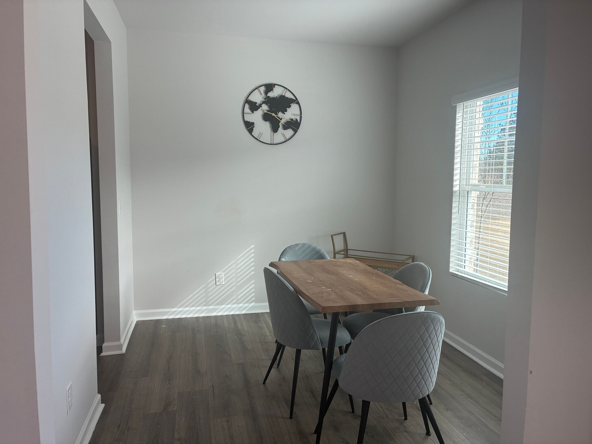 Building Photo - Room in Townhome on Shaffer Ct