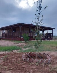 Building Photo - 2415 Strawberry City Rd