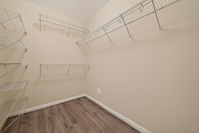 Building Photo - 5107 Moss Garden Ln