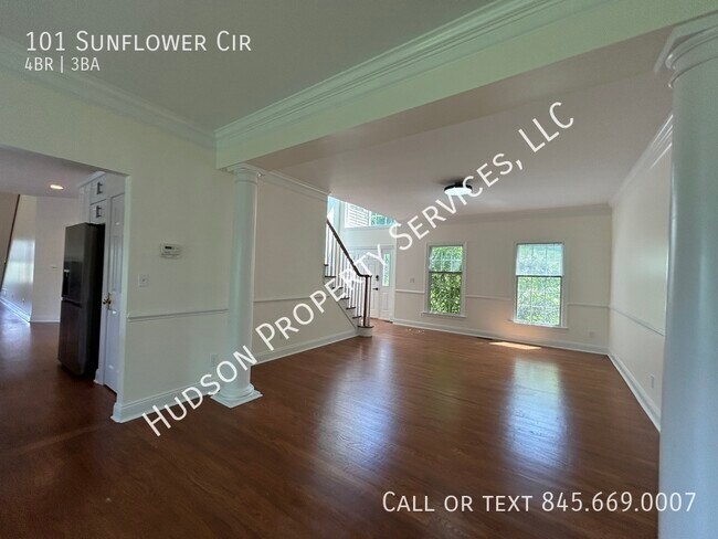 Building Photo - 101 Sunflower Cir