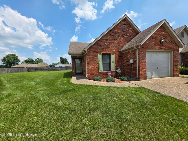Primary Photo - 130 Flintstone Ct
